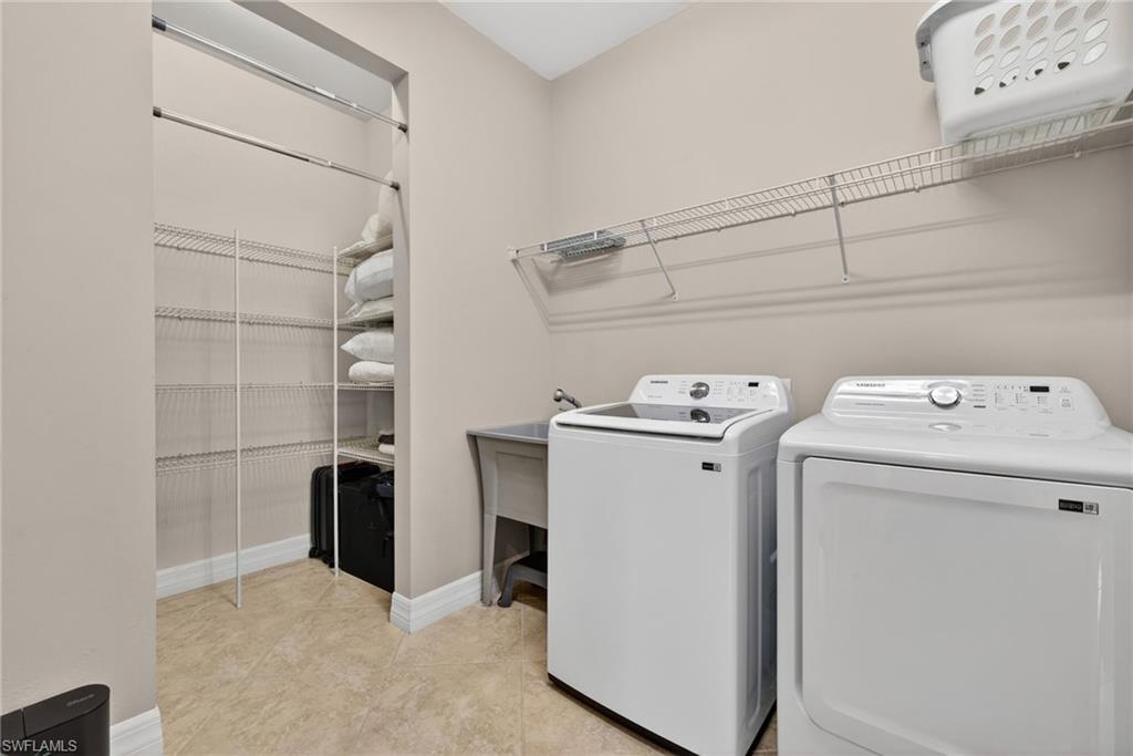5979 Prosperity LN photo 22