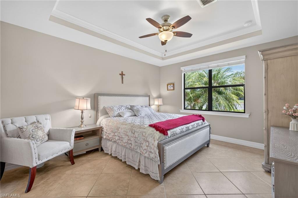 5979 Prosperity LN photo 14