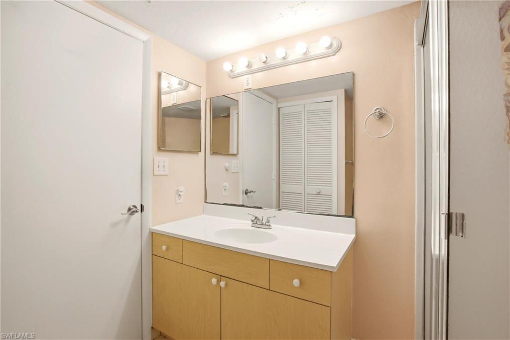 338 Bradstrom CIR 104A photo 24