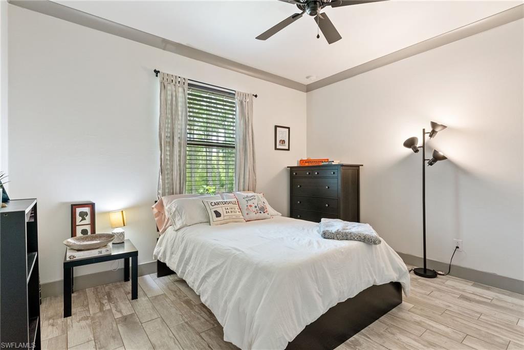 Guest Bed room with Larger closet