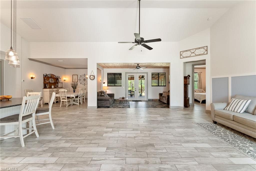 Large entertaining space