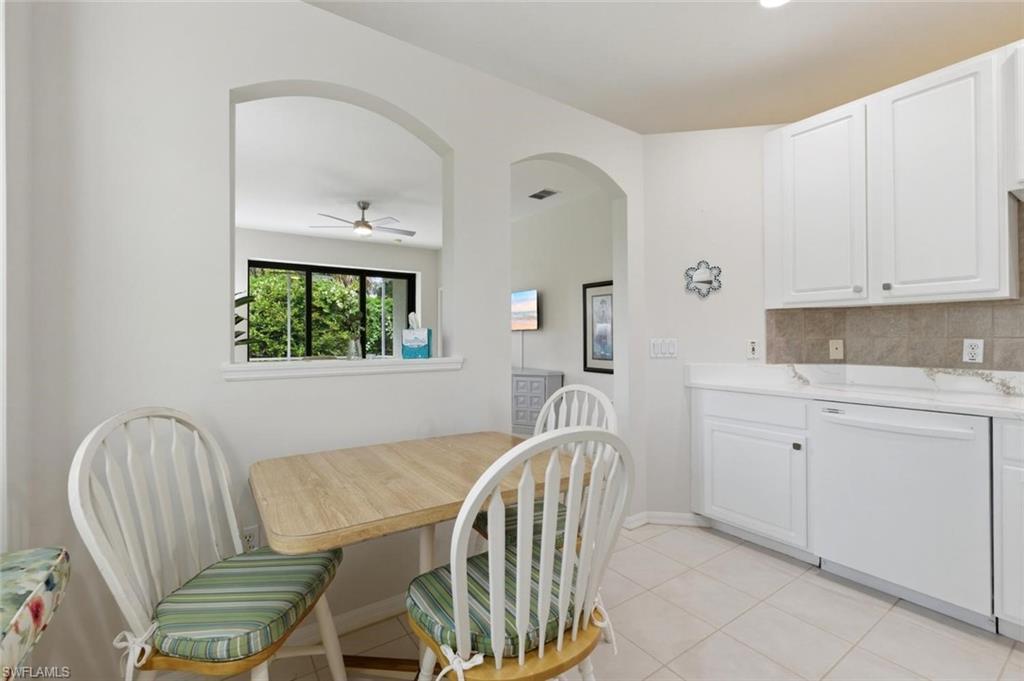 7685 Meadow Lakes DR 1301 photo 12