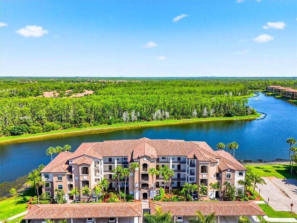 Building 9554 Close to pool and pickleball courts