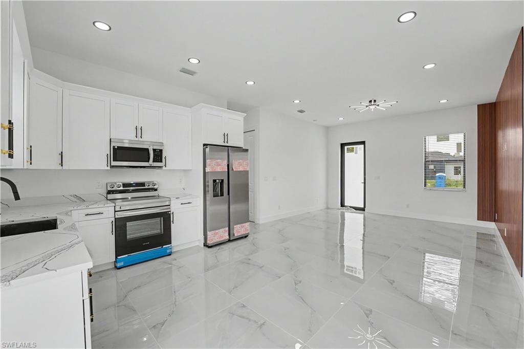 2803 1st ST W photo 6