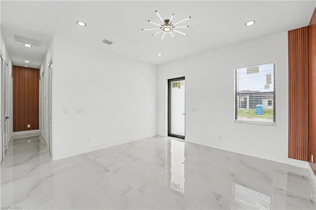 2803 1st ST W photo 7