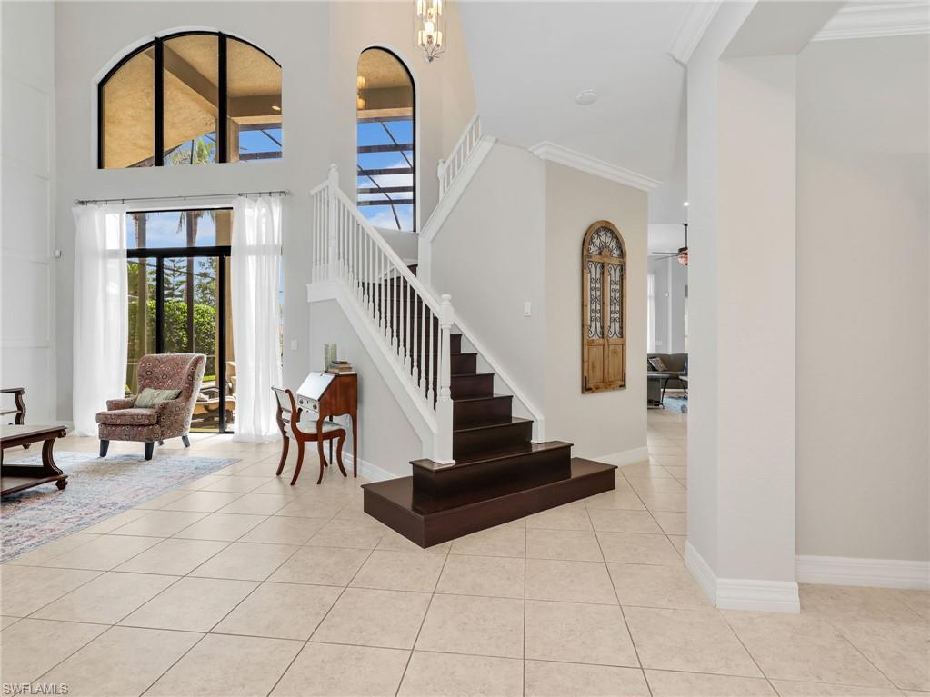 2756 Crystal WAY photo 7