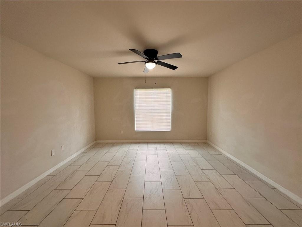 2212 SW Santa Barbara PL photo 9