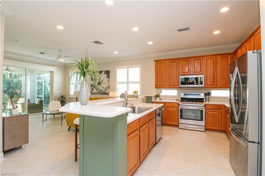 1912 Tarpon Bay DR N photo 6