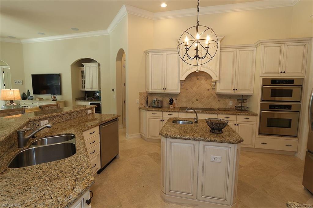 1824 Crayton RD photo 7