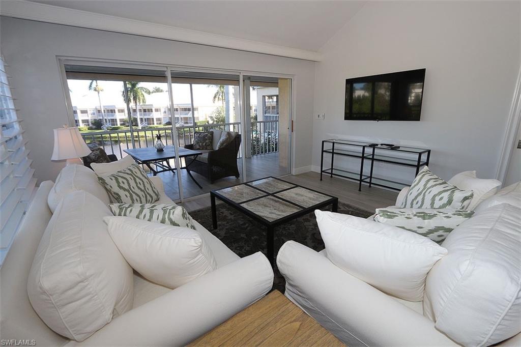 6131 Pelican Bay BLVD I4 photo 8