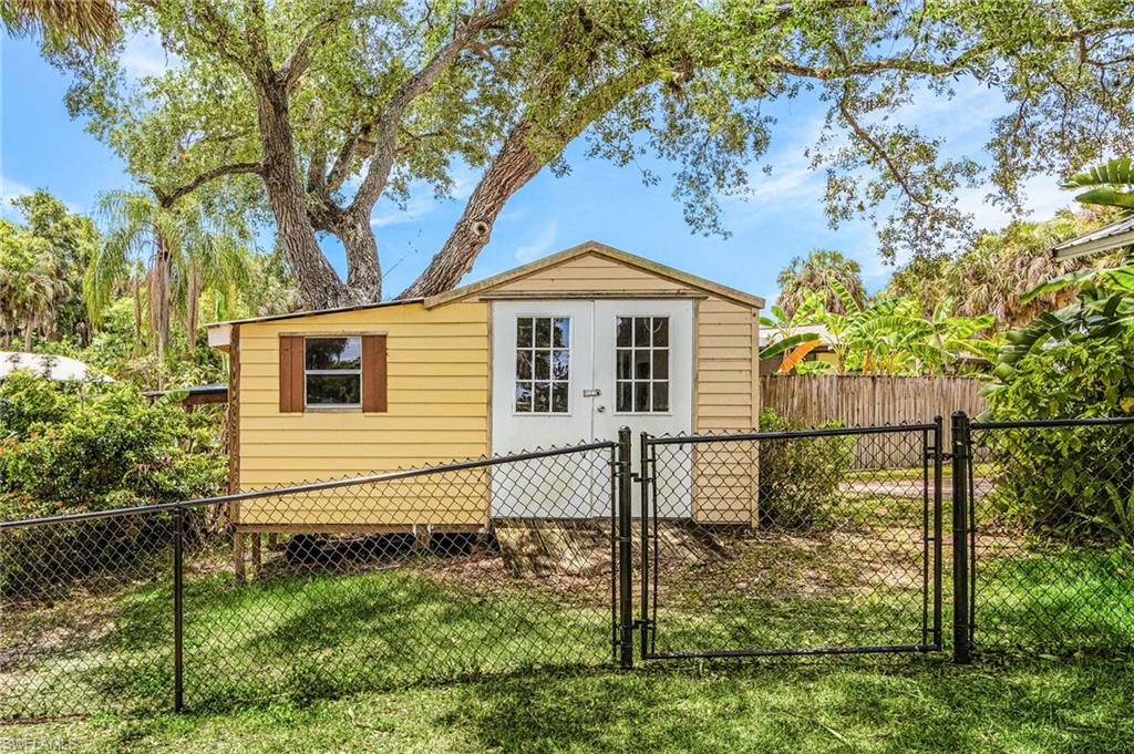 13520 Island RD photo 33