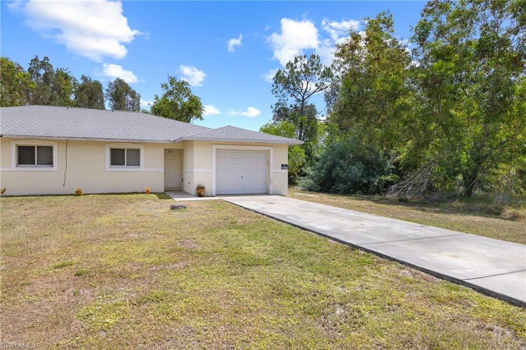 221 Meadow RD