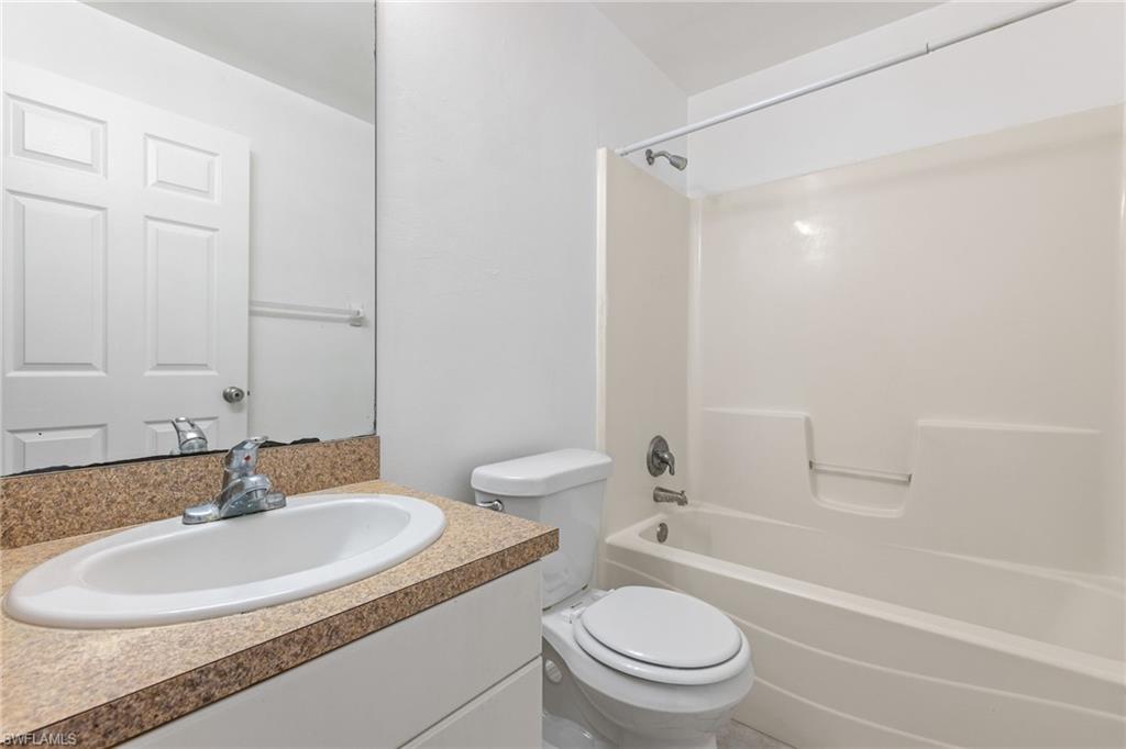 221 Meadow RD photo 9