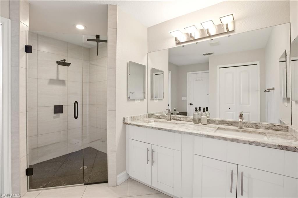 1710 SW 23rd CT photo 18