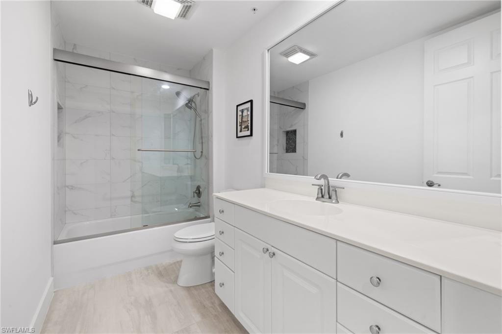 400 Flagship DR 1104 photo 21