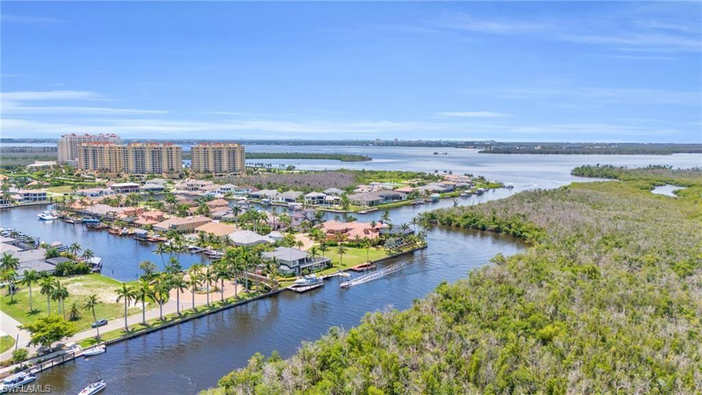 5781 Cape Harbour DR 1301 photo 7