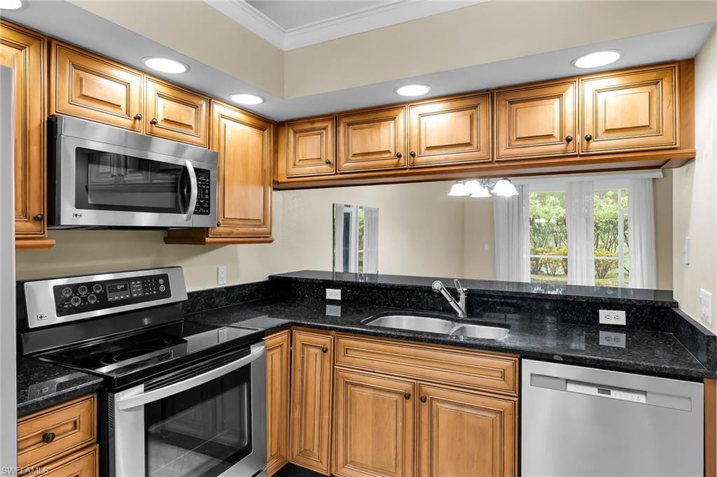 365 Stella Maris DR N 2902 photo 9