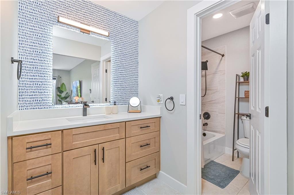 6386 Royal Woods DR photo 29