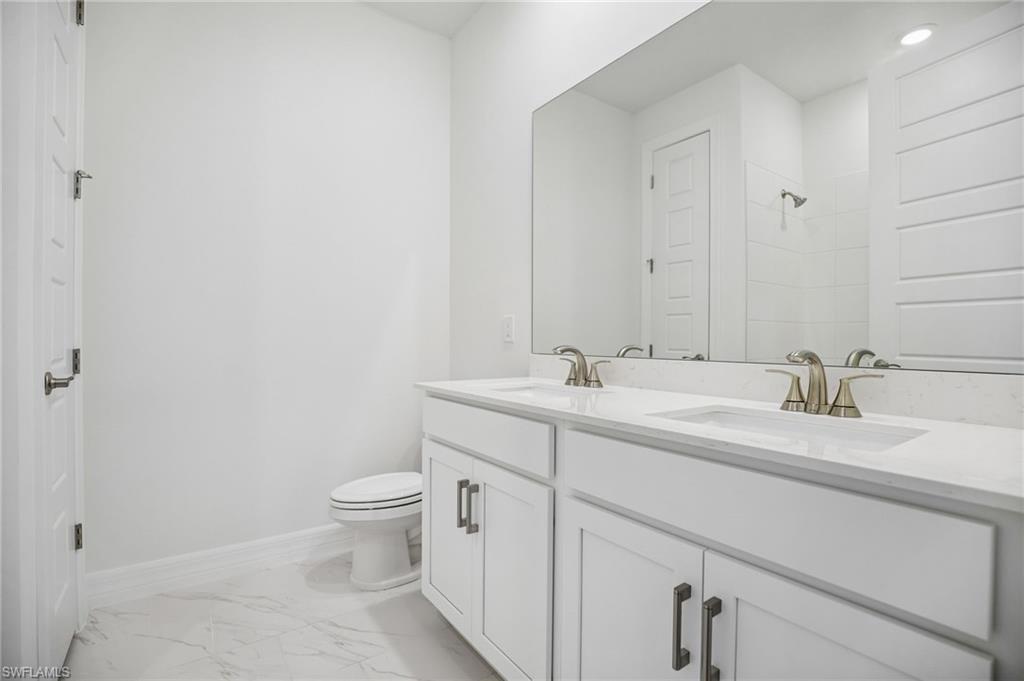Photos are of builder home with same floorplan. Photos are of builder model homePhotos are of builder model home