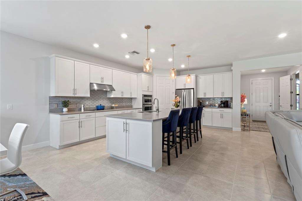 5874 Champion LN