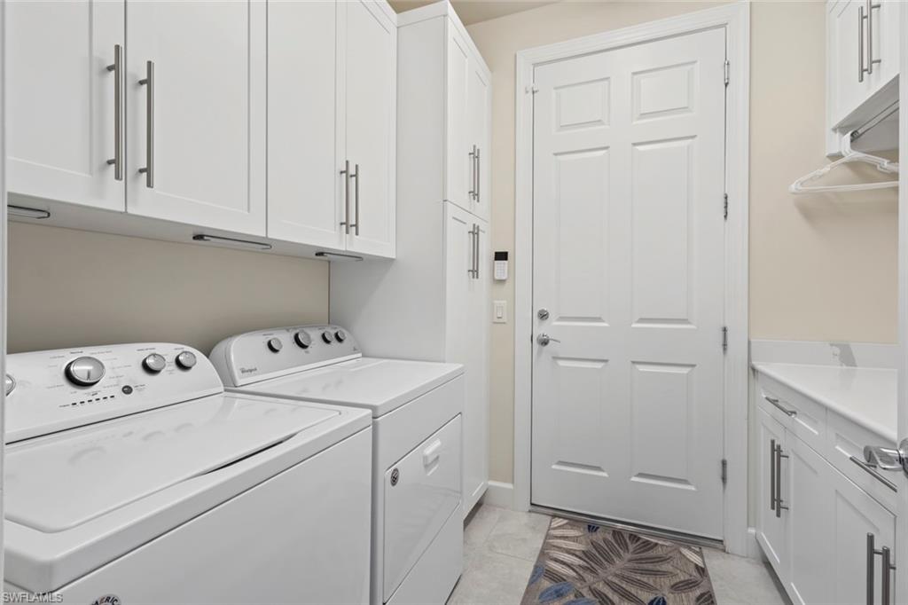 5874 Champion LN photo 16