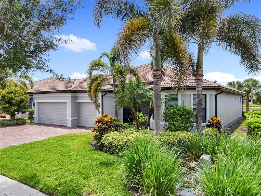Welcome Home to Paradise!