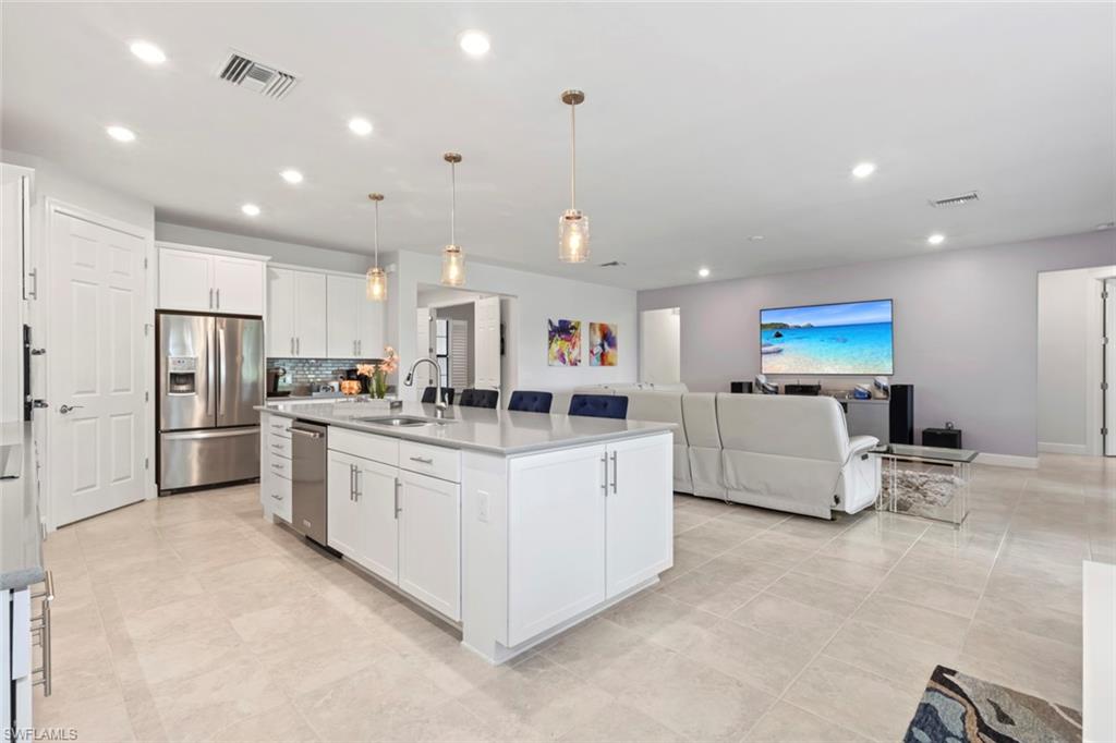 5874 Champion LN