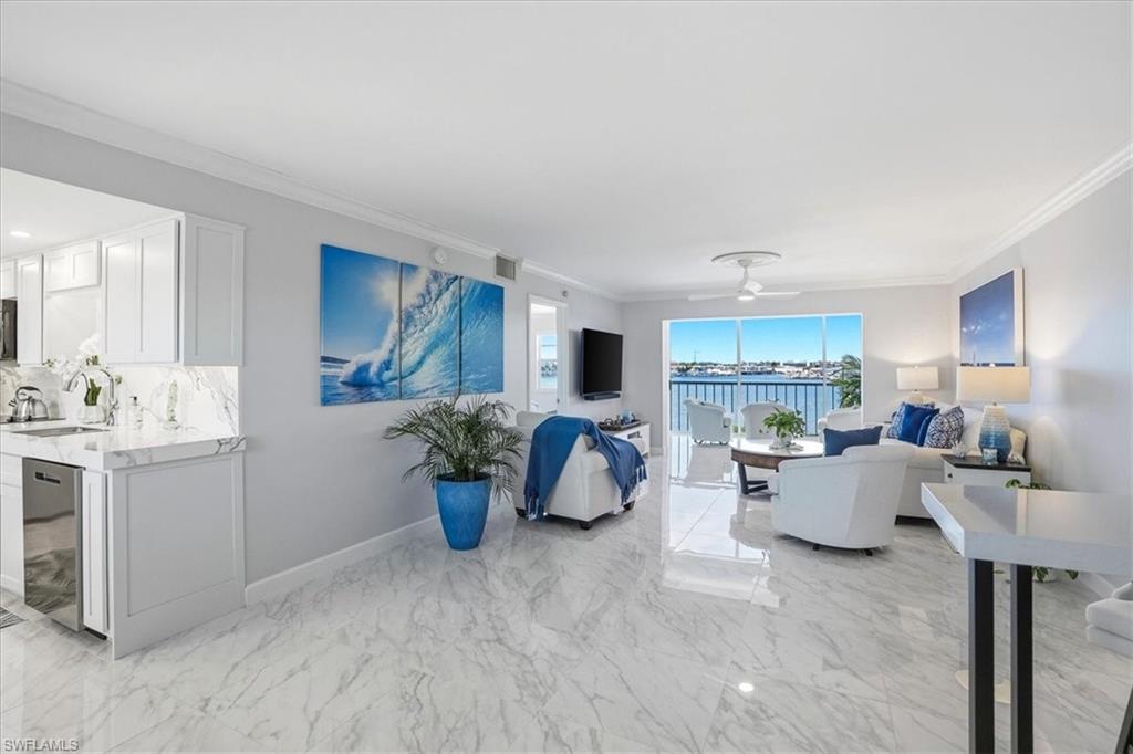 1280 Blue Point AVE C30