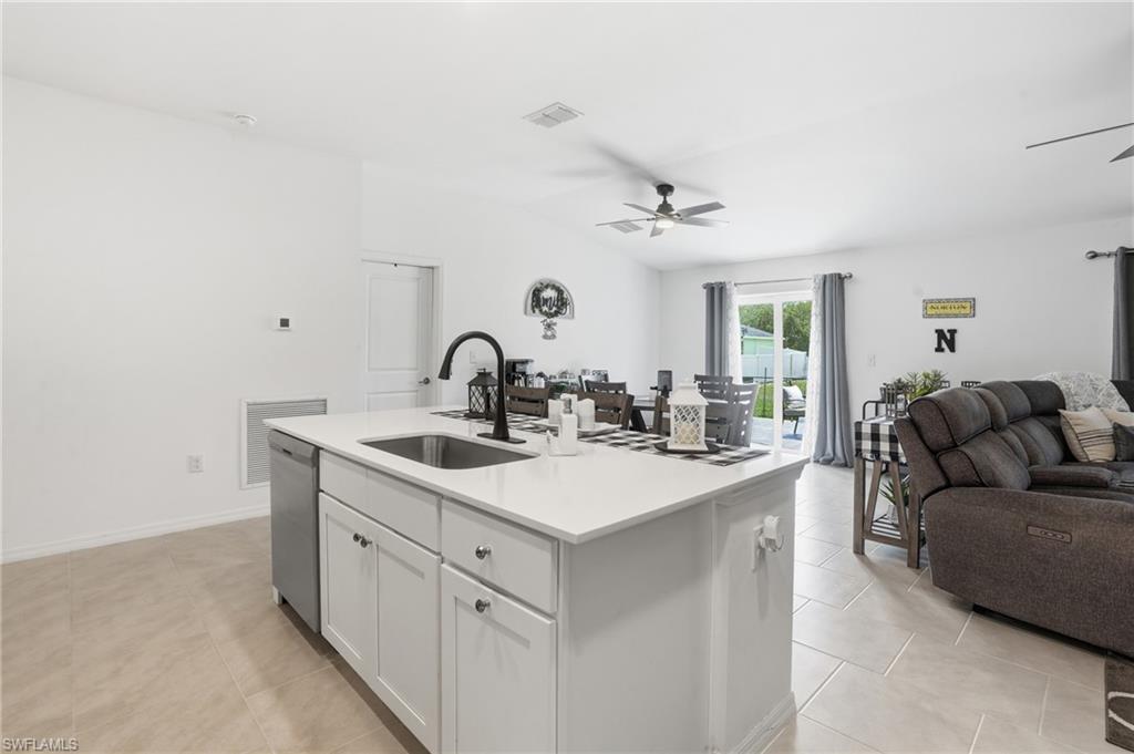 184 Peerless ST photo 17