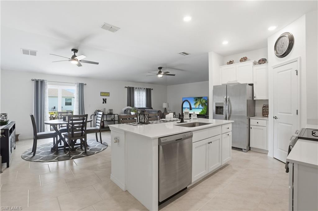 184 Peerless ST photo 18