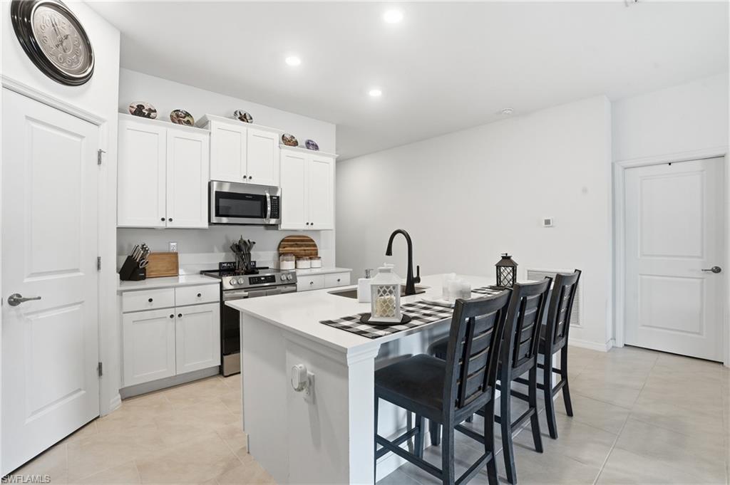 184 Peerless ST photo 15