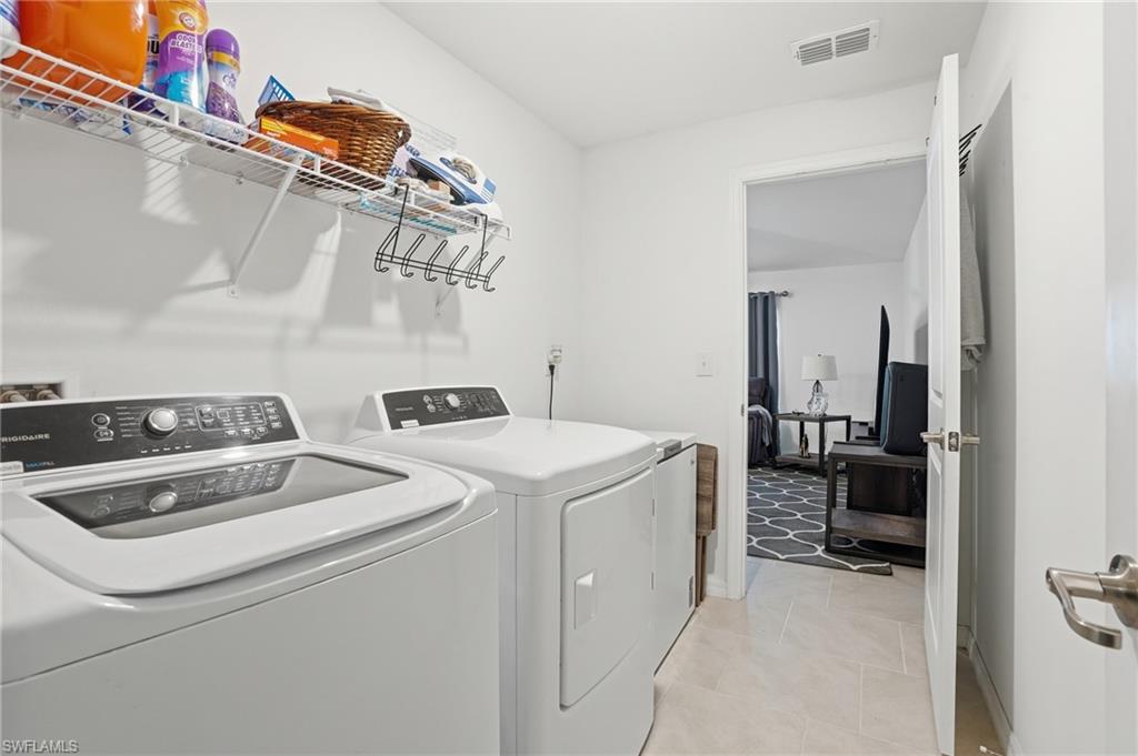 184 Peerless ST photo 29