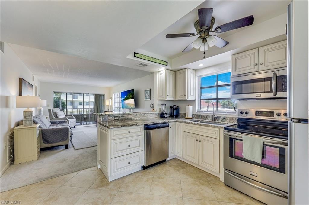 5 High Point CIR W 204