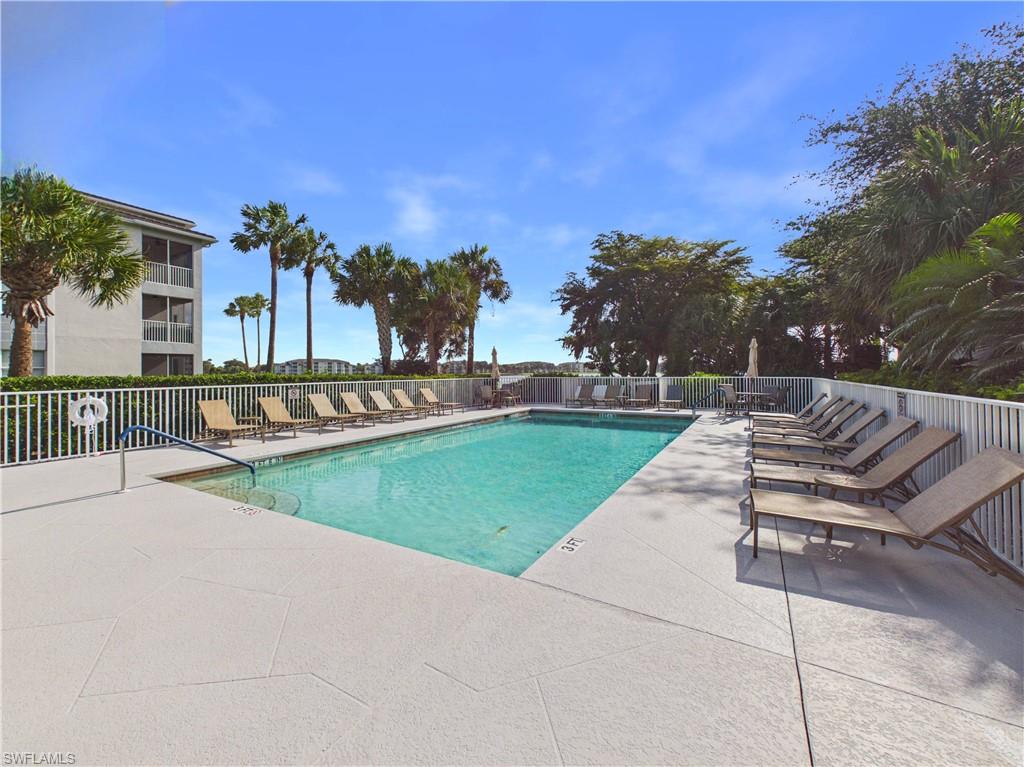 10391 Butterfly Palm DR 1011 photo 26