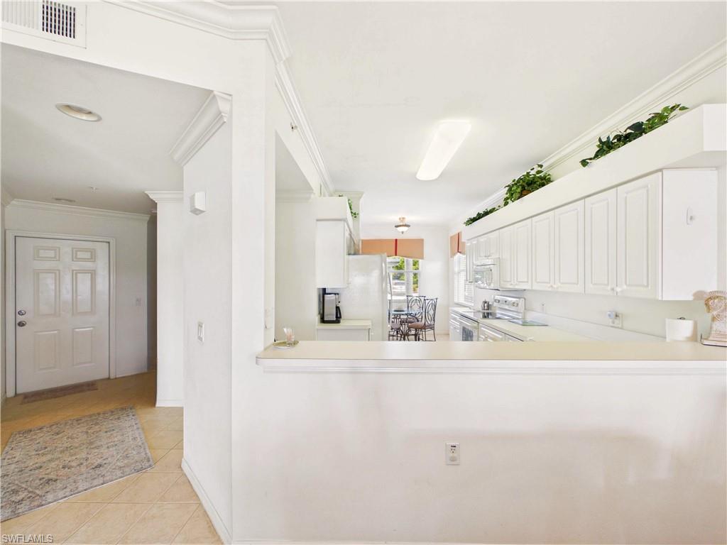 10391 Butterfly Palm DR 1011 photo 9