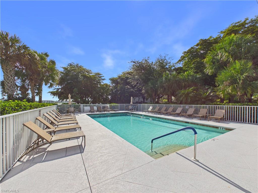 10391 Butterfly Palm DR 1011 photo 25
