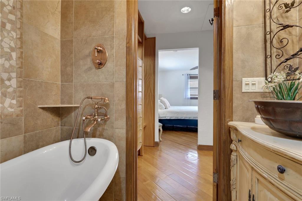 1533 Chesapeake AVE A5 photo 18