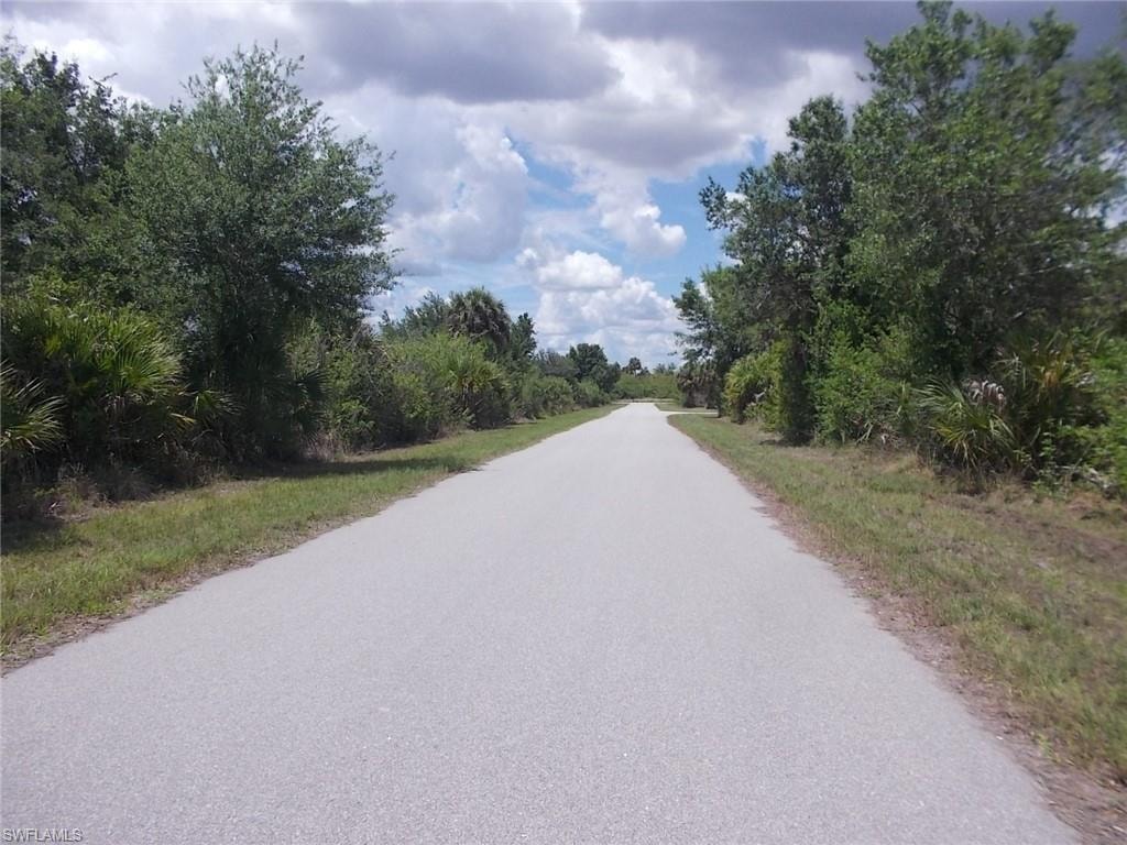 Looking North up Travis St