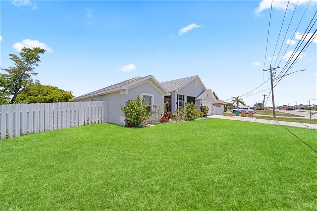 22 Nelson RD S