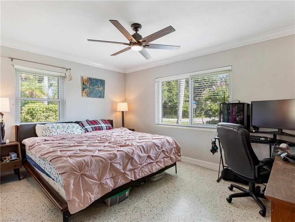 5521 Shaddelee LN W photo 9