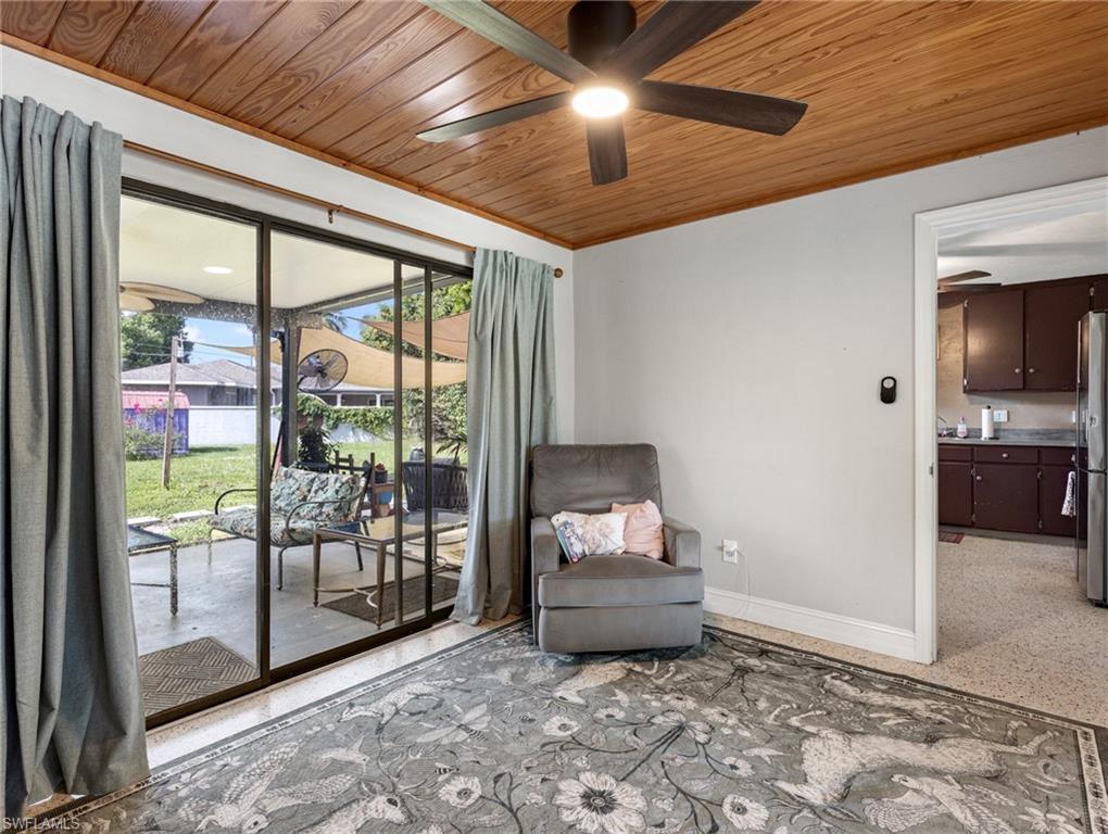 5521 Shaddelee LN W photo 14