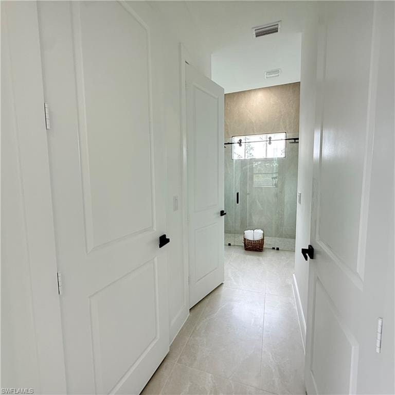 1047 Merry ST E photo 13