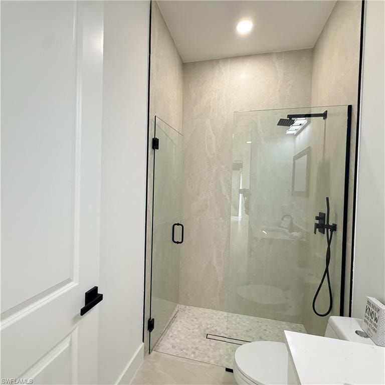 1047 Merry ST E photo 30