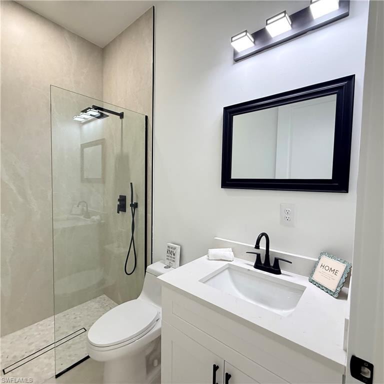 1047 Merry ST E photo 29