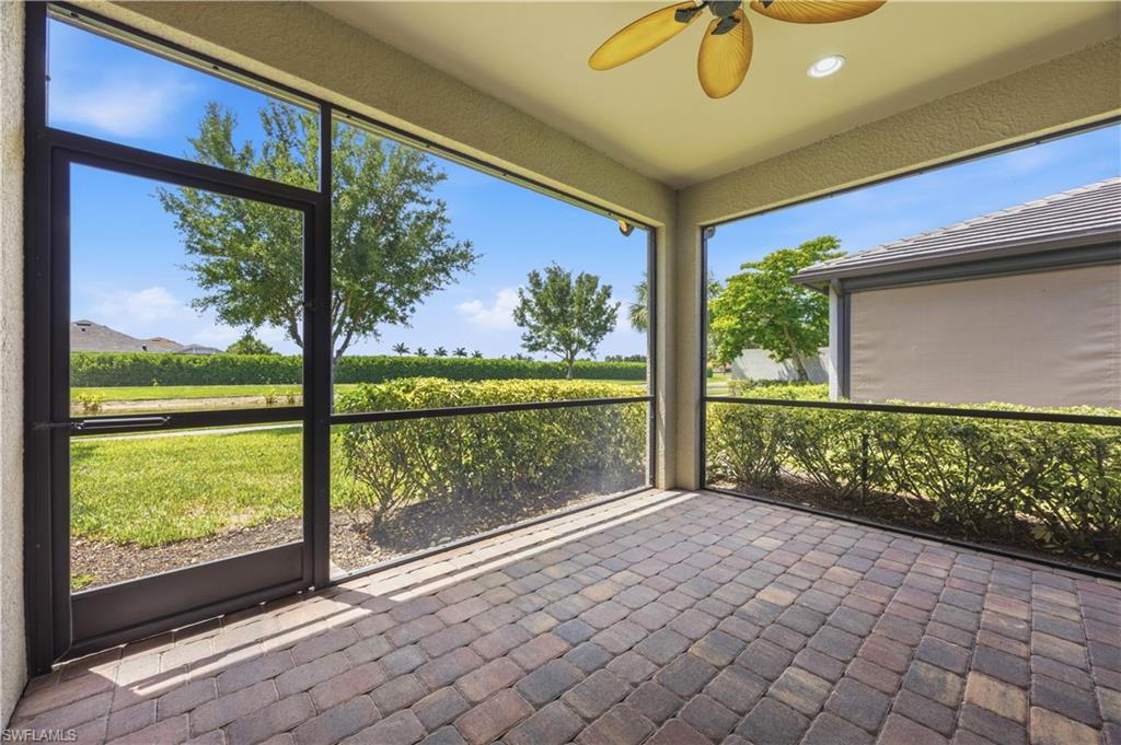 Screened in lanai
