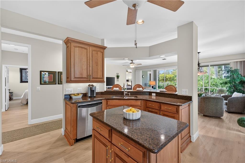 5035 YACHT HARBOR DR 103 photo 6