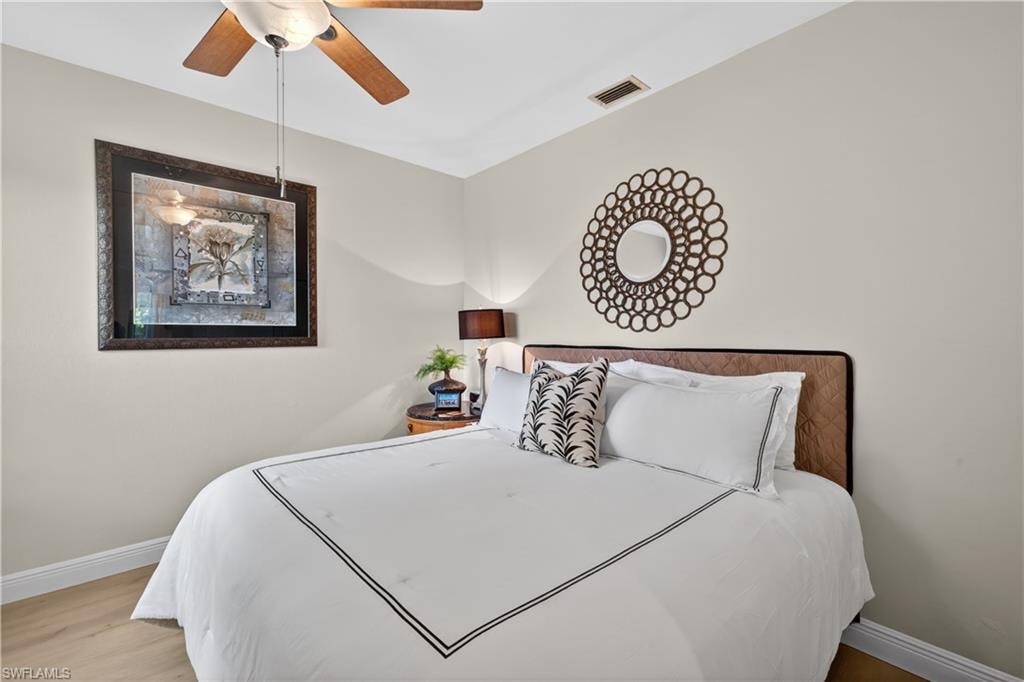 5035 YACHT HARBOR DR 103 photo 14