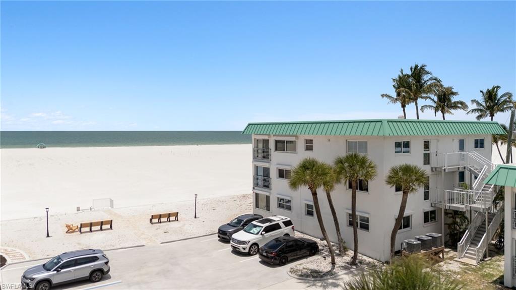 6500 Estero BLVD E320 photo 24