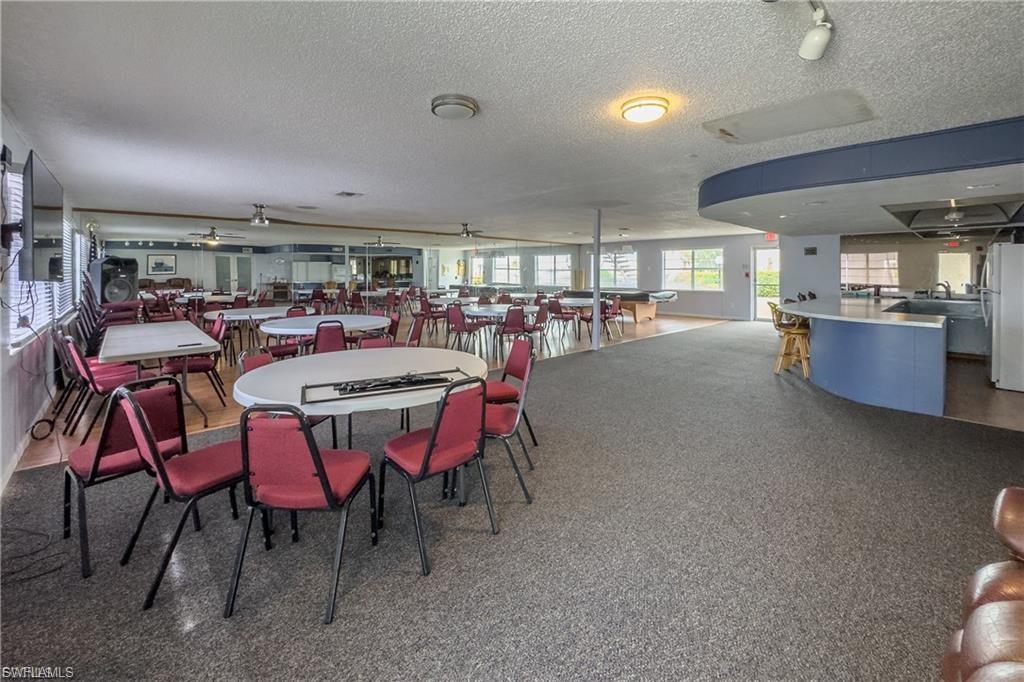 6777 Winkler RD 125 photo 30