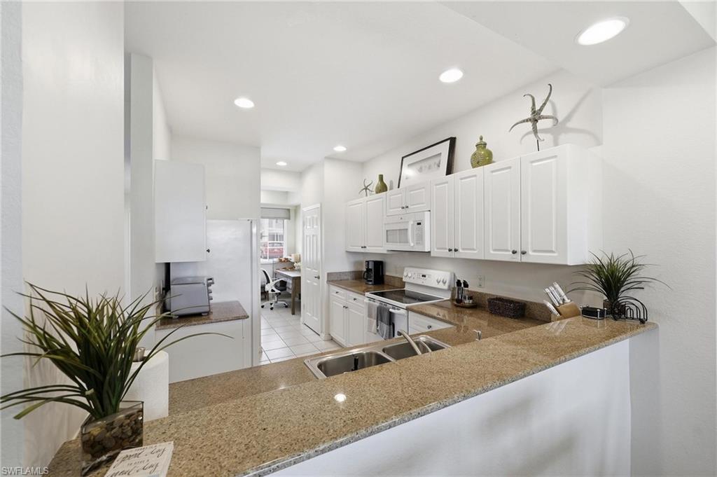 7950 Mahogany Run LN 416 photo 15
